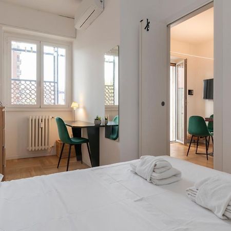 Luxury Apartment Savona 65 Milano Exteriör bild