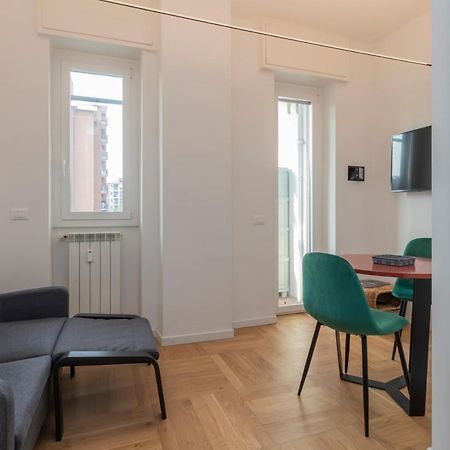 Luxury Apartment Savona 65 Milano Exteriör bild