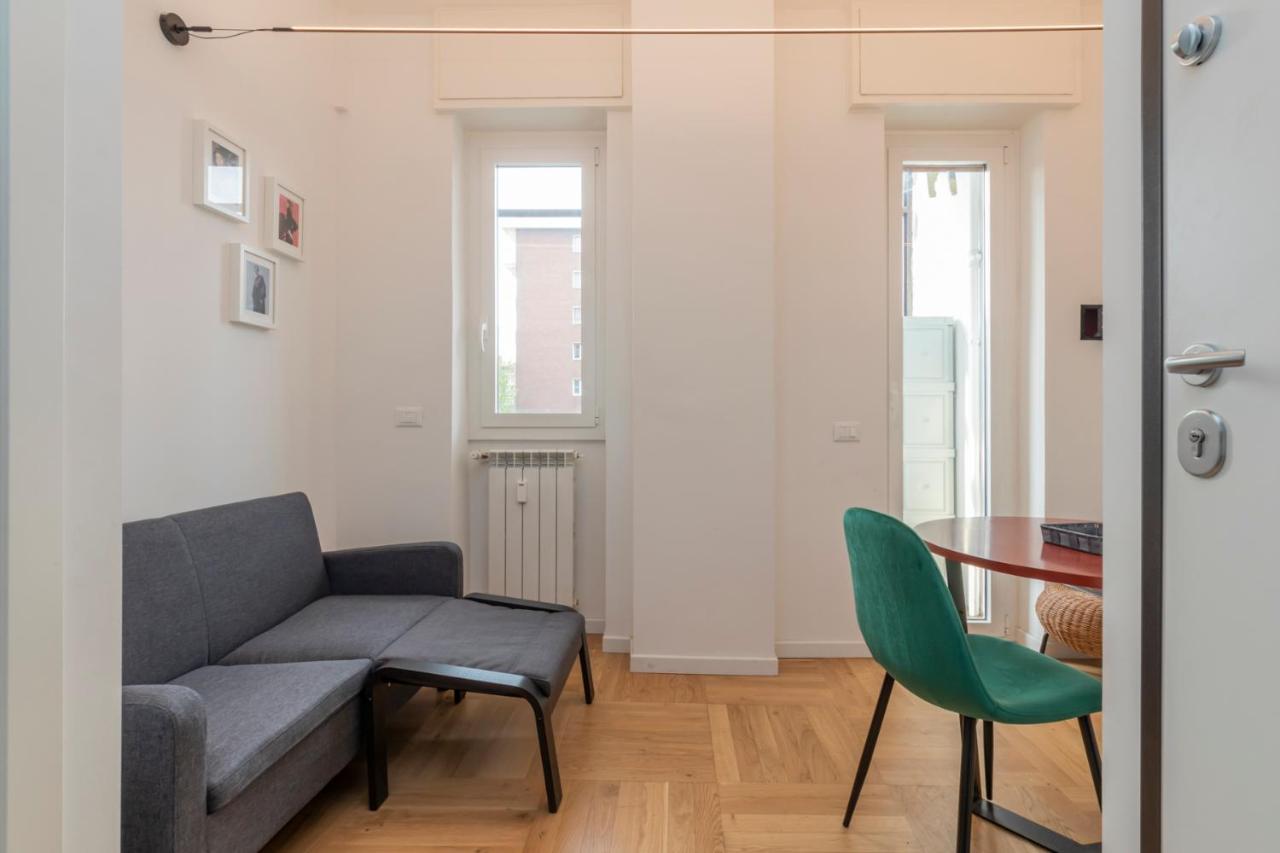 Luxury Apartment Savona 65 Milano Exteriör bild