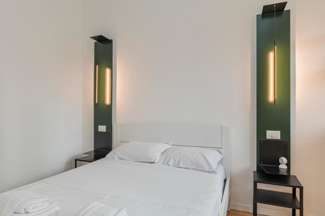 Luxury Apartment Savona 65 Milano Exteriör bild