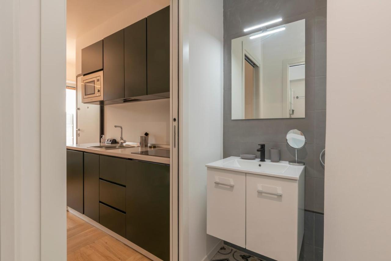 Luxury Apartment Savona 65 Milano Exteriör bild