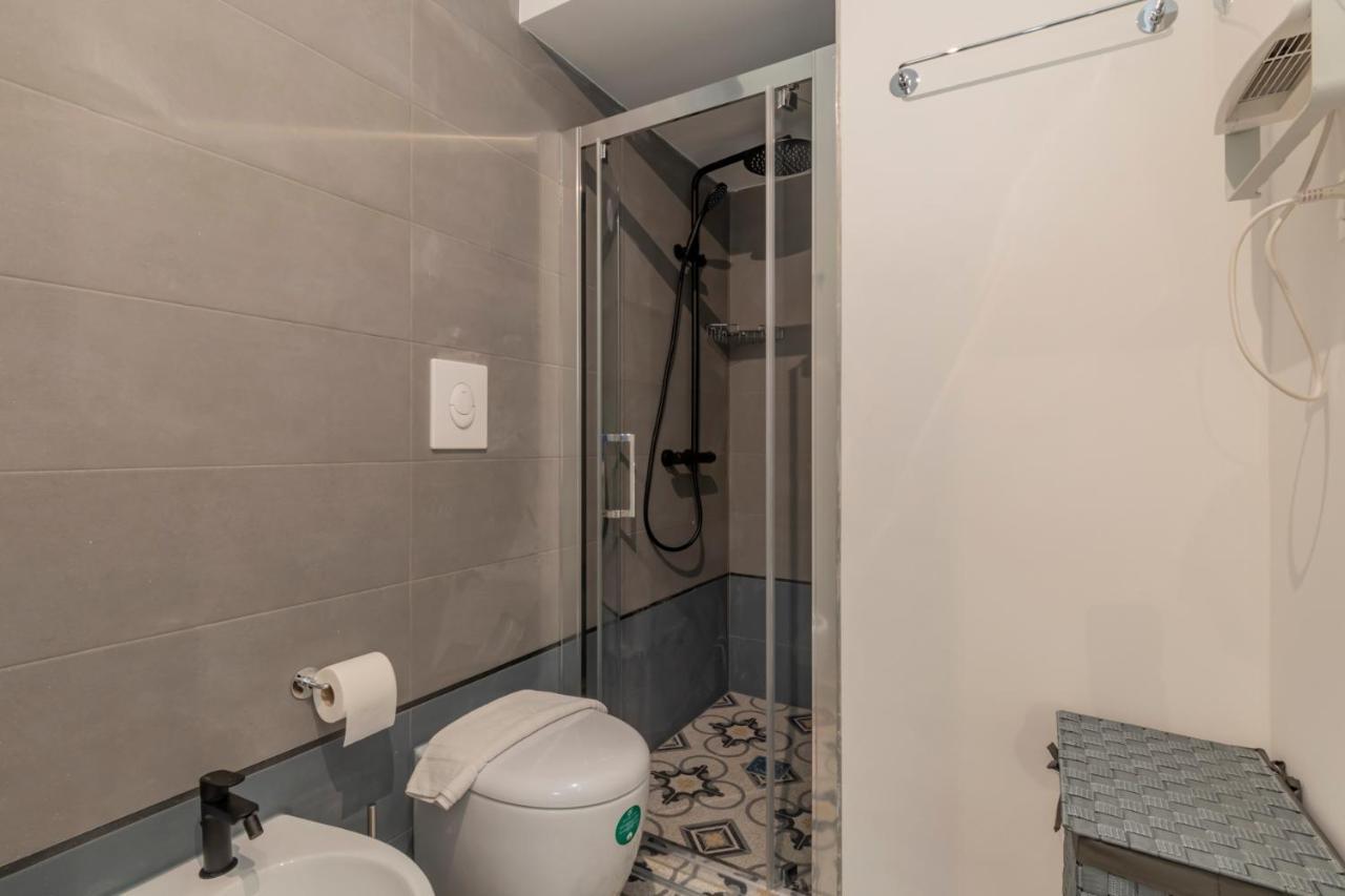 Luxury Apartment Savona 65 Milano Exteriör bild