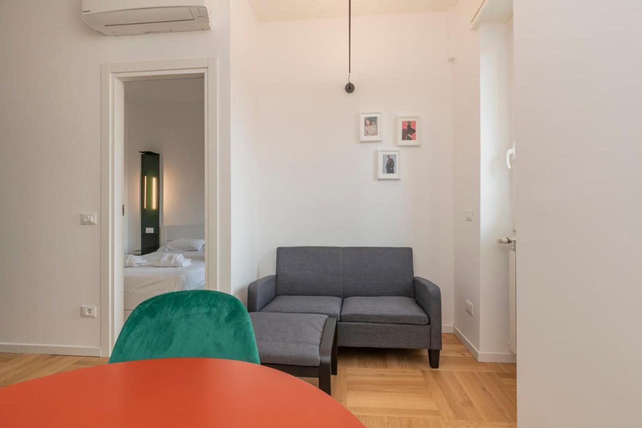 Luxury Apartment Savona 65 Milano Exteriör bild