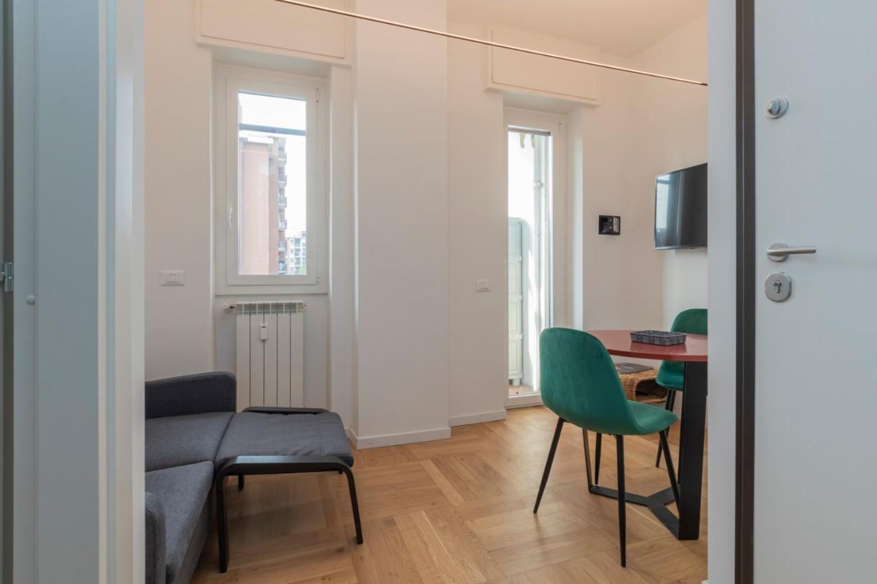 Luxury Apartment Savona 65 Milano Exteriör bild