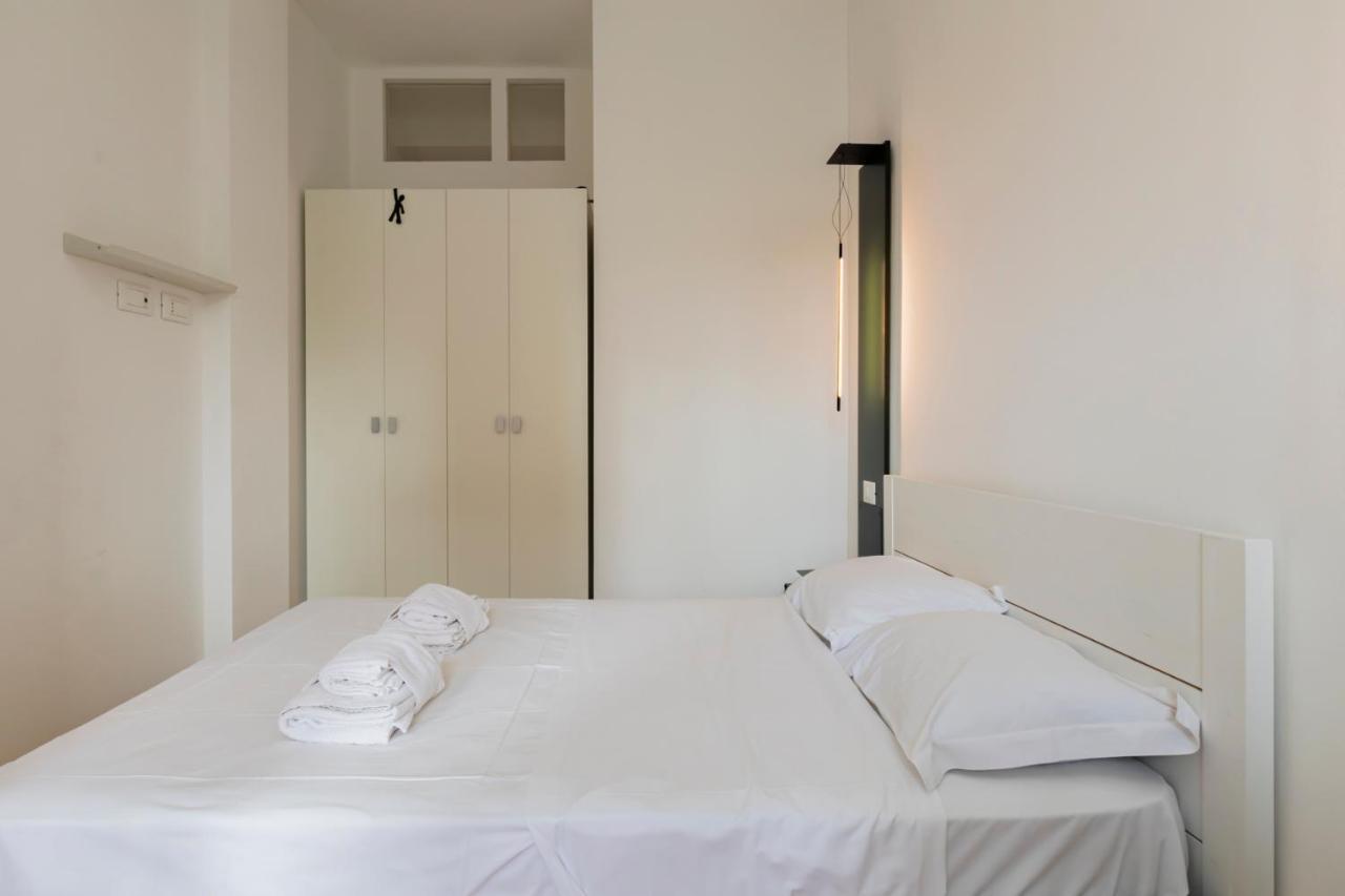 Luxury Apartment Savona 65 Milano Exteriör bild