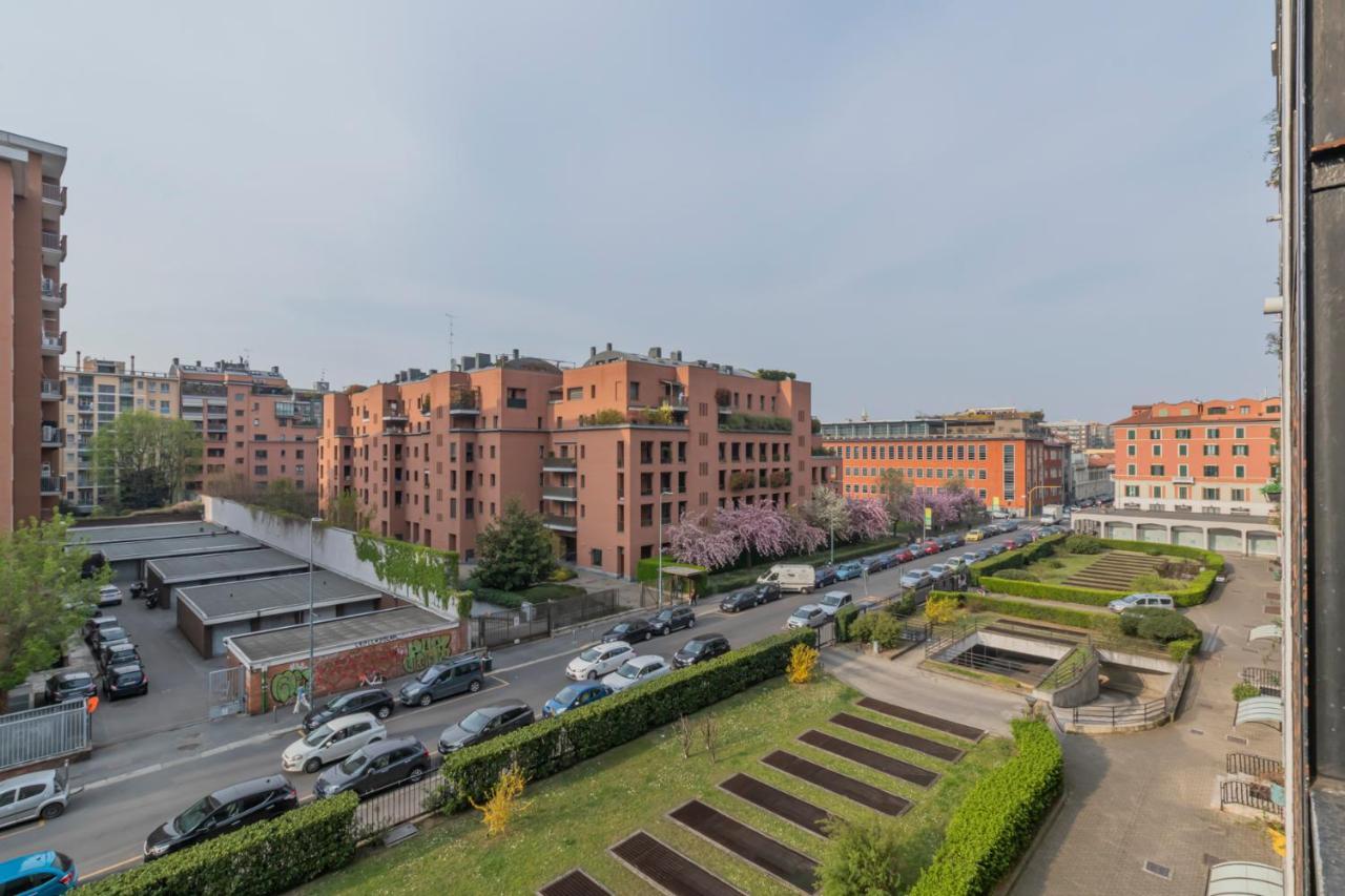 Luxury Apartment Savona 65 Milano Exteriör bild