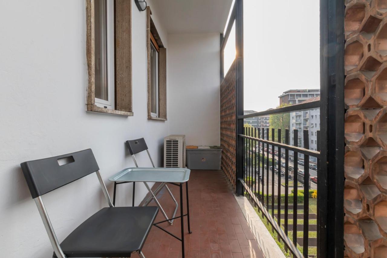 Luxury Apartment Savona 65 Milano Exteriör bild